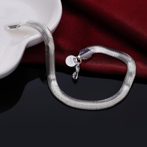***New 925 Silver Stamped Snake Bracelet - Picture 2 of 5